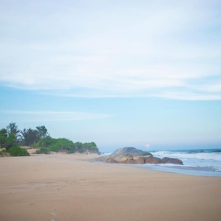 Nikara Luxury Beach House Tissamaharama Exterior foto