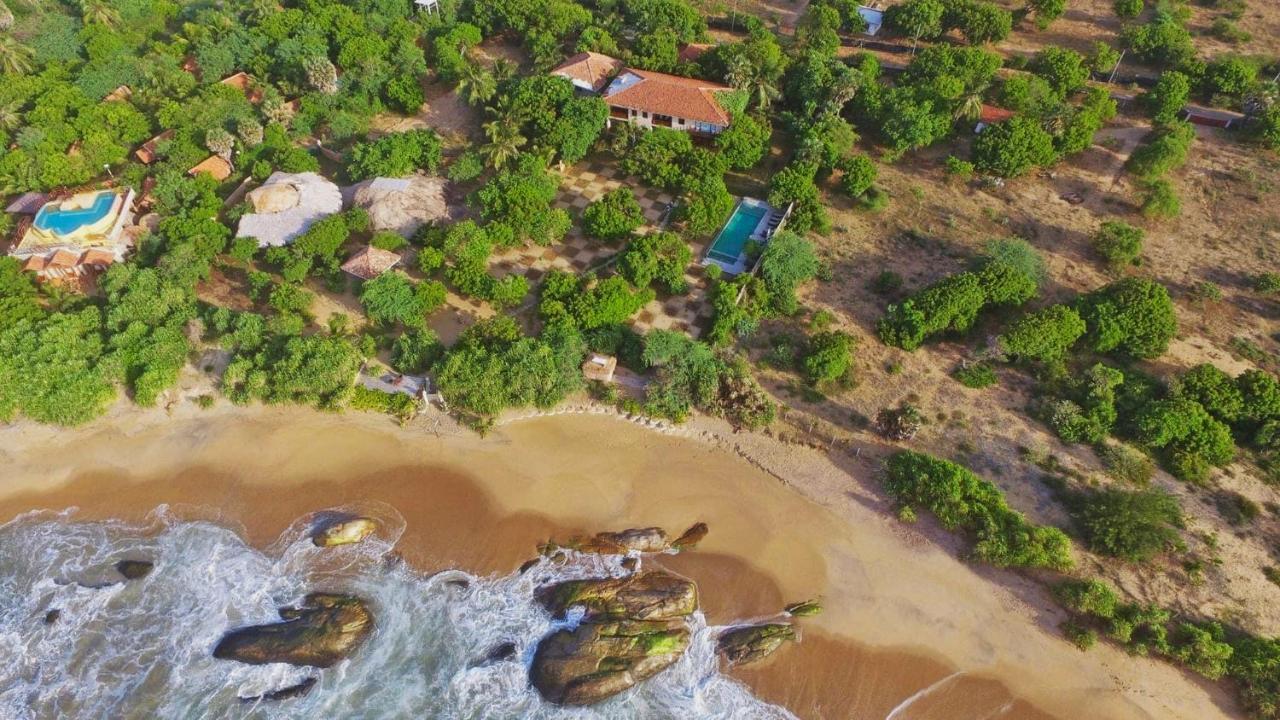 Nikara Luxury Beach House Tissamaharama Exterior foto