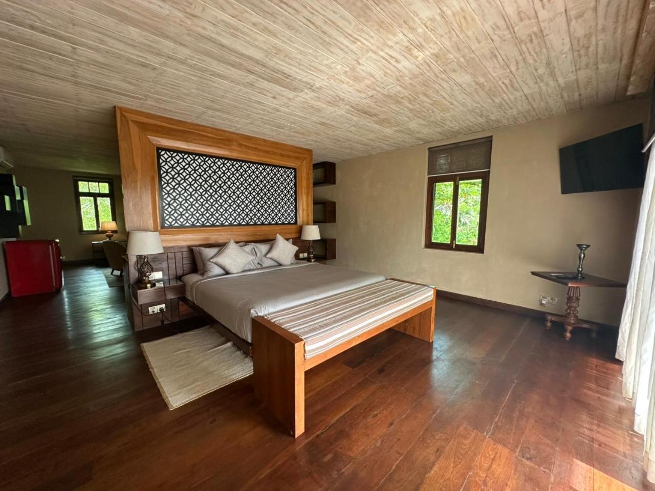 Nikara Luxury Beach House Tissamaharama Exterior foto